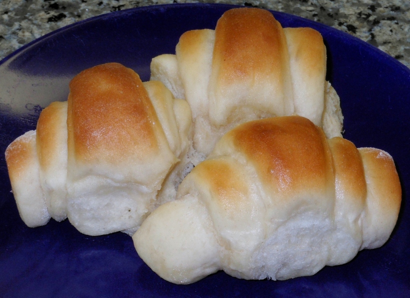These rolls went so fast last night!  We had guests over for dinner, and these were probably the most popular thing on the menu.  